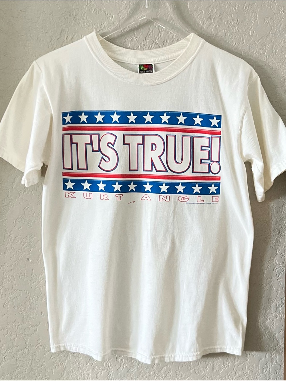 Vintage Kurt Angle 2000 It’s True WWE/WWF Era Shirt Size Medium